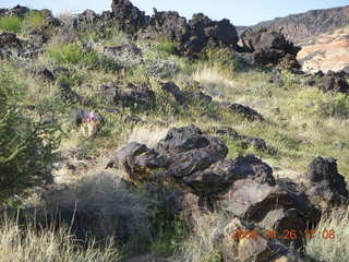 Snow Canyon - Lava Flow trail - cave