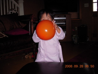 Cecilia and balloon