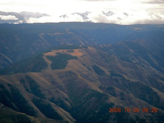 43 6n5. aerial - Washington, Idaho, Oregon flight - Snake River canyon - Hells Canyon