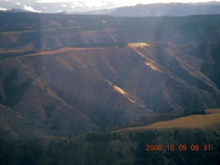 47 6n5. aerial - Washington, Idaho, Oregon flight - Snake River canyon - Hells Canyon