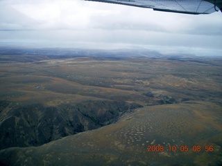 60 6n5. aerial - Washington, Idaho, Oregon flight - Snake River canyon - Hells Canyon