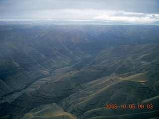 71 6n5. aerial - Washington, Idaho, Oregon flight - Snake River canyon - Hells Canyon