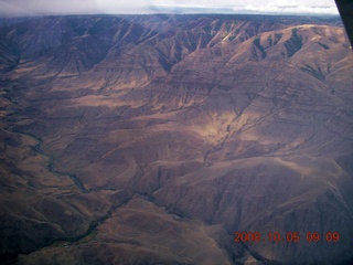 86 6n5. aerial - Washington, Idaho, Oregon flight - Snake River canyon