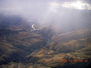 88 6n5. aerial - Washington, Idaho, Oregon flight - Snake River canyon