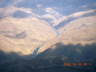 aerial - Washington, Idaho, Oregon flight - Snake River canyon