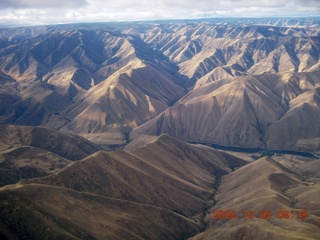 aerial - Washington, Idaho, Oregon flight - Snake River canyon