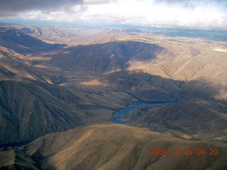 aerial - Washington, Idaho, Oregon flight - Snake River canyon