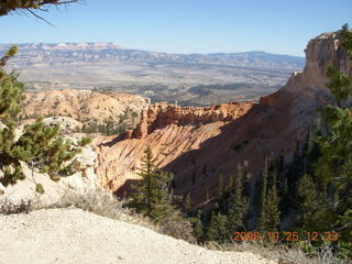 Bryce Canyon - Peek-A-Boo loop to Bryce Point
