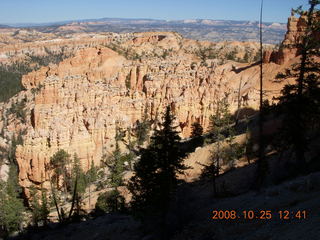 Bryce Canyon - Peek-A-Boo loop to Bryce Point