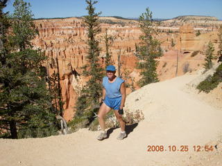 Bryce Canyon - Adam - Peek-A-Boo loop to Bryce Point