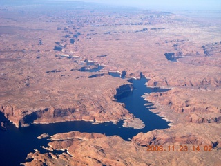 117 6pp. aerial - Lake Powell