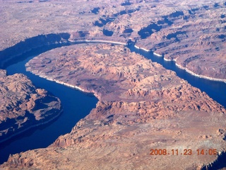 121 6pp. aerial - Lake Powell