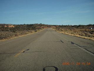 304 6pq. road to Canyonlands