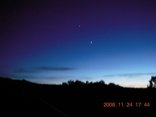 391 6pq. Canyonlands Grandview at sunset