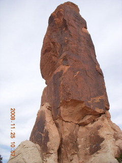 Arches National Park - Devils Garden - Dark Angel