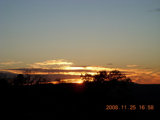 316 6pr. Dead Horse Point State Park sunset