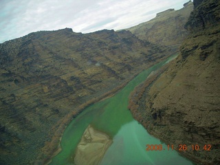 343 6ps. flying with LaVar - aerial - Utah backcountryside - Green River - Desolation Canyon