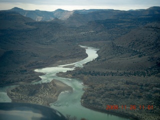 389 6ps. flying with LaVar - aerial - Utah backcountryside - Green River - Desolation Canyon