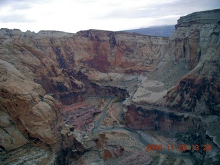 549 6ps. flying with LaVar - aerial - Utah backcountryside - Hidden Splendor canyon departure