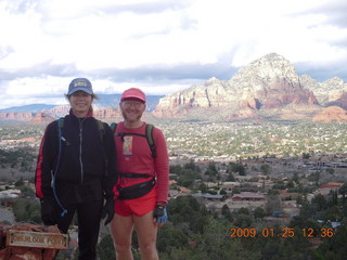 982 6rr. Sedona hike - Nancy and Adam