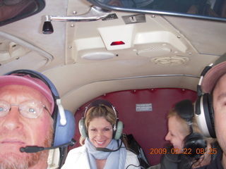 Adam, Amanda, Kristina flying in N8483R