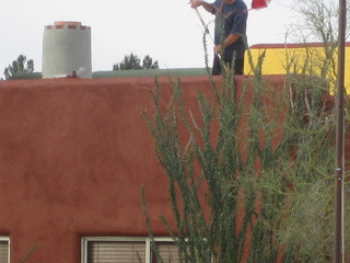 beths' pictures - Dita's partly-yellow house