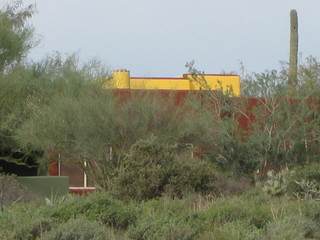 beths' pictures - Dita's partly-yellow house
