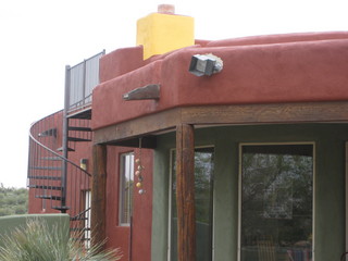 beths' pictures - Dita's partly-yellow house