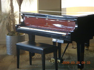 Havasu (HII) fly-in - player piano