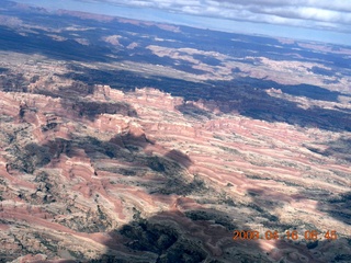 125 6ug. aerial - Canyonlands - Needles