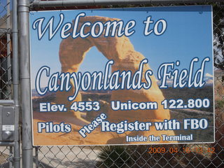 Canyonlands Airport (CNY)