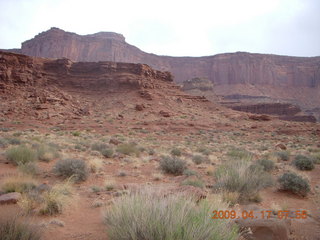 71 6uh. Canyonlands - Lathrop trail hike