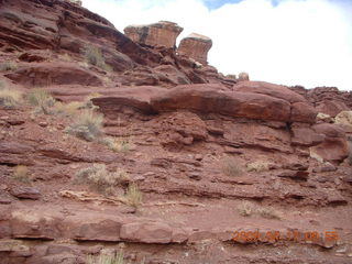 150 6uh. Canyonlands - Lathrop trail hike