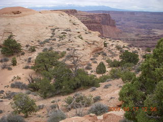 238 6uh. Canyonlands - Lathrop trail hike