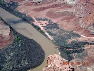 189 6uj. aerial - Mineral Canyon (UT75)