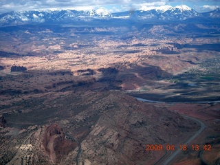 219 6uj. aerial - Canyonlands (CNY) area