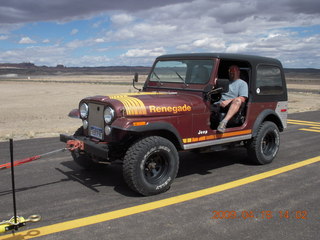 N4372J at Canyonlands (CNY) - flat tire - Gary in his jeep