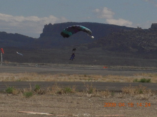 N4372J at Canyonlands (CNY) - flat tire - Gary watching skydivers