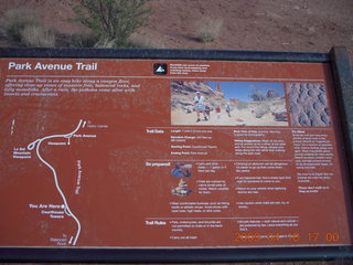287 6uj. Arches National Park - Park Avenue hike - sign
