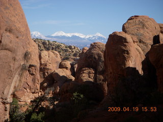 Arches National Park - Fiery Furnace hike - hikers