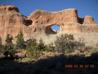 16 6ul. Arches National Park - Devil's Garden hike - Tunnel Arch