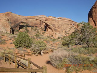 23 6ul. Arches National Park - Devil's Garden hike - Landscape Arch