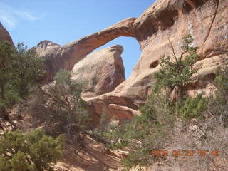 69 6ul. Arches National Park - Devil's Garden hike - Double-O Arch