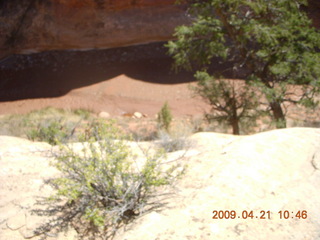 106 6um. Fry Canyon (UT74) - slot canyon