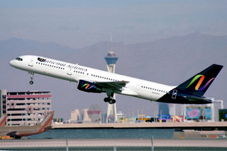 Charles Lawrence photo - Boeing 757 - not my airplane - what a beauty