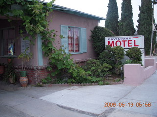 morning run in Santa Monica - my motel