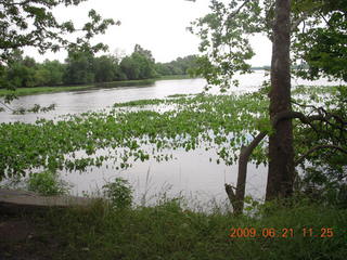 Pennypack Park by the Delaware River - Cecelia and Gaby