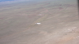 77 6ww. Markus's photo - meteor crater and N4372J in-flight photo