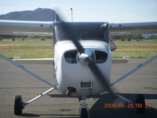 Adam taxiing N4372J at Sedona Airport (SEZ)