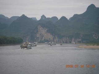 China eclipse - Li River  boat tour - another guide explains